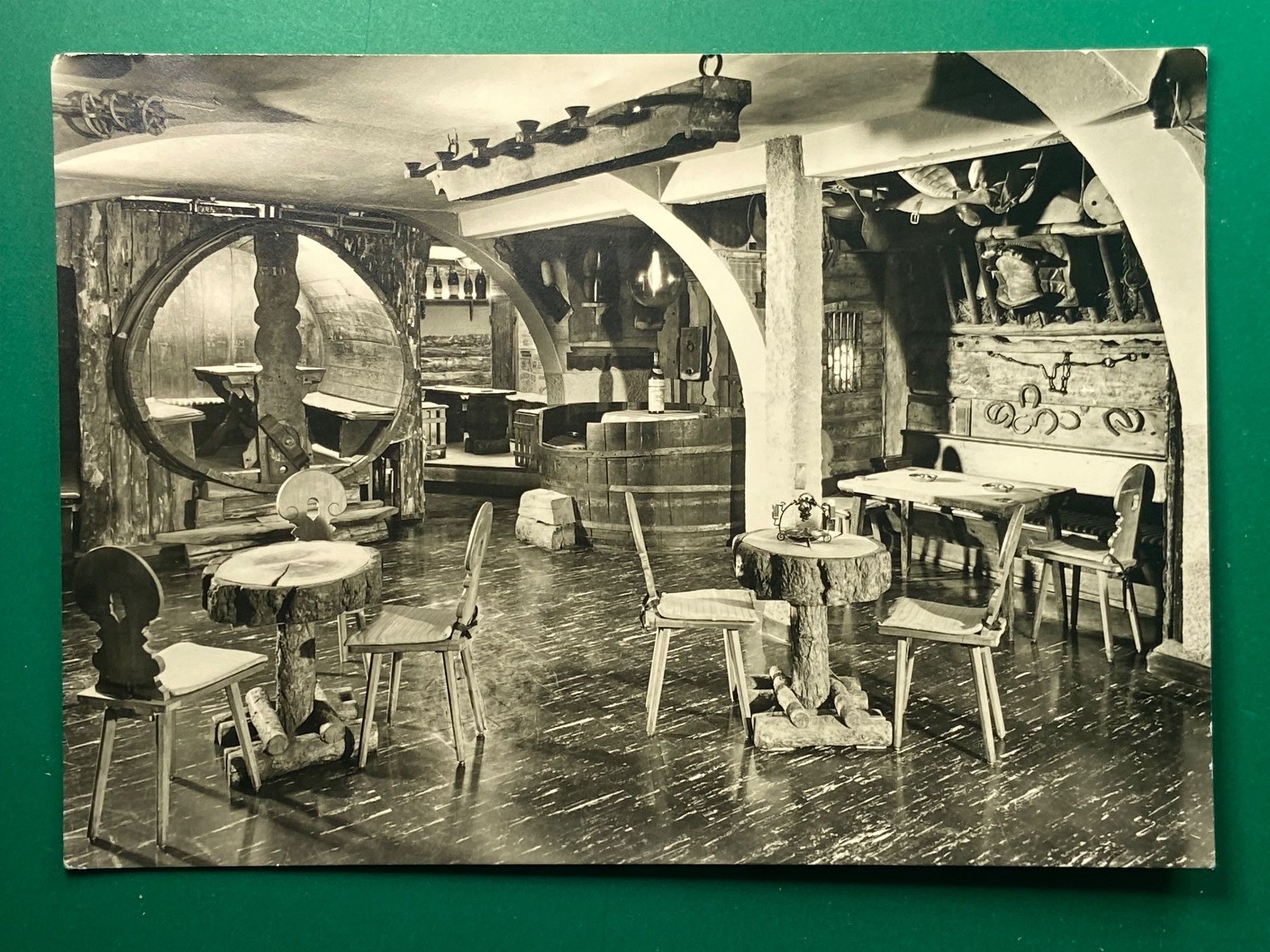 Cartes postales: Grotto Dancing - Hotel Steffani St. Moritz – D'occasion à Steg VS par _vinci_