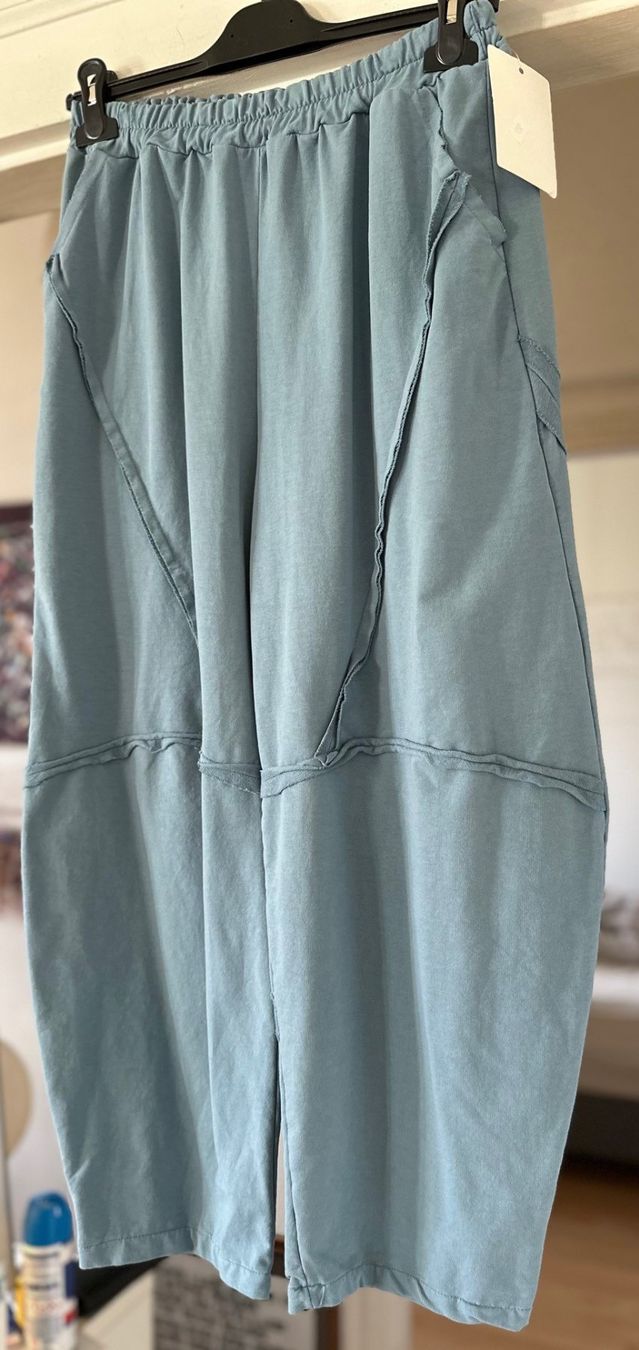 Hosen: SWEAT-PANTALONS EN COTON! M – Neu und originalverpackt aus Locarno von NicoNion 1