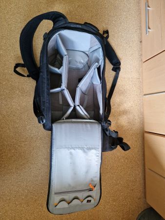 Lowepro Fotorucksack Flipside 500AW  schwarz - TOP