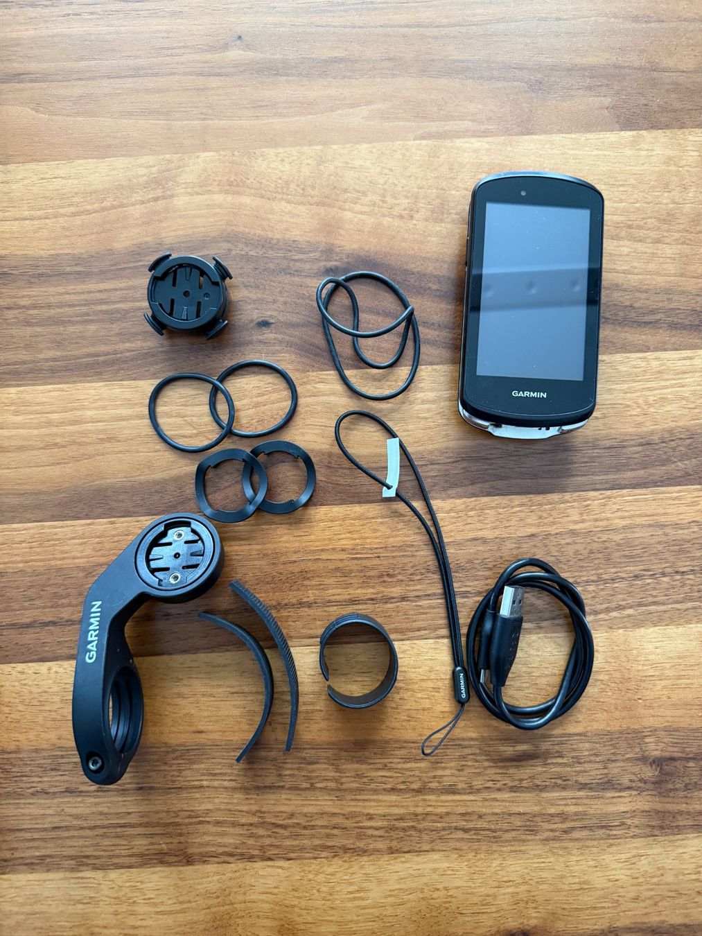 Garmin Computer & Messgeräte: Defektes Garmin 1040 – Defekt aus Lyss von Louuurs