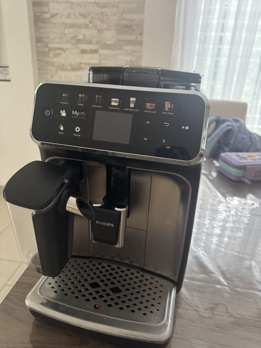 Philips Macchine per caffè & Macchine per espresso: 	PHILIPS EP5441/50 - Kaffeevollautomat – Usato da Wohlen AG venduto da bongo8nunu 3