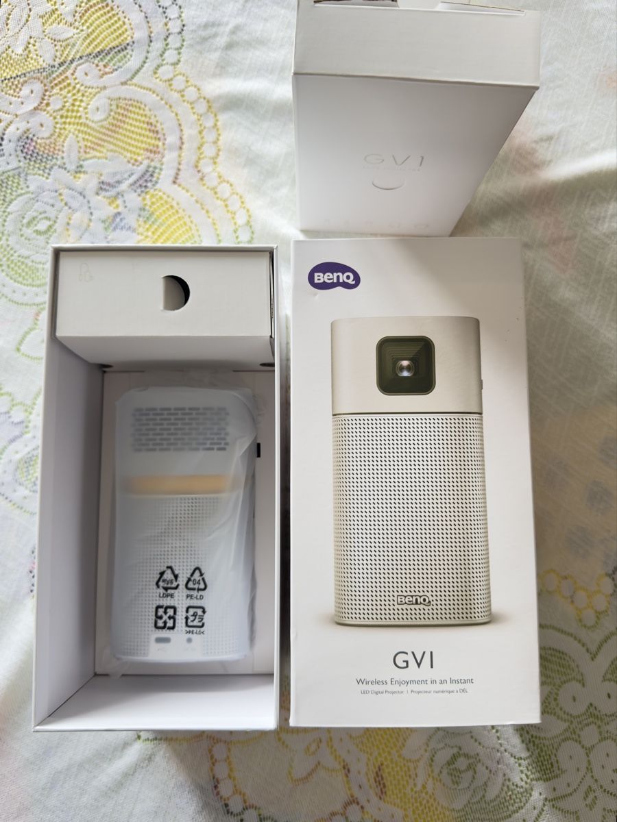BENQ GVI PORTABLE MINI BEAMER NEUE INKLUSIVE OVP (Neu und ...
