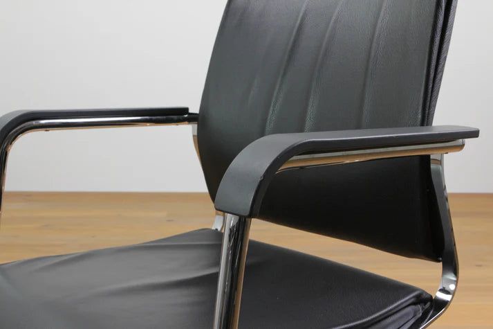 Wilkhahn Chaises: Freischwinger Wilkhahn Sito Leder 274/55 – D'occasion à Affoltern am Albis par Zapro 3