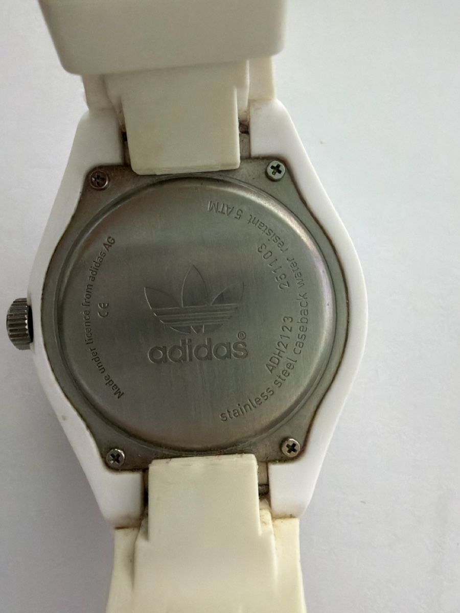 Adidas Orologi: Adidas Damenuhr, weiss, ADH2123 – Difettoso da Lenzburg venduto da Stryke1O1 1