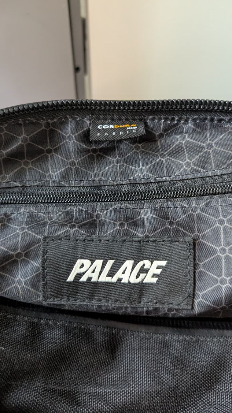 Palace Borse: Palace Duffle Bag – Usato da Therwil venduto da Fabian_D 2