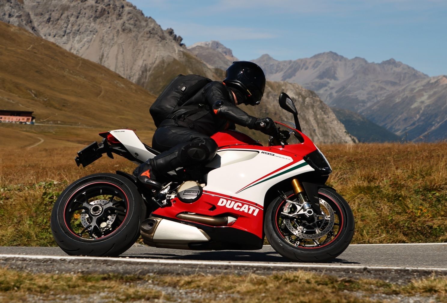 Ducati Strada: Ducati Panigale 1199 S Tricolore – Usato da Effretikon venduto da Dennnnnnis 5