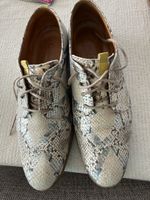 Schuhe 