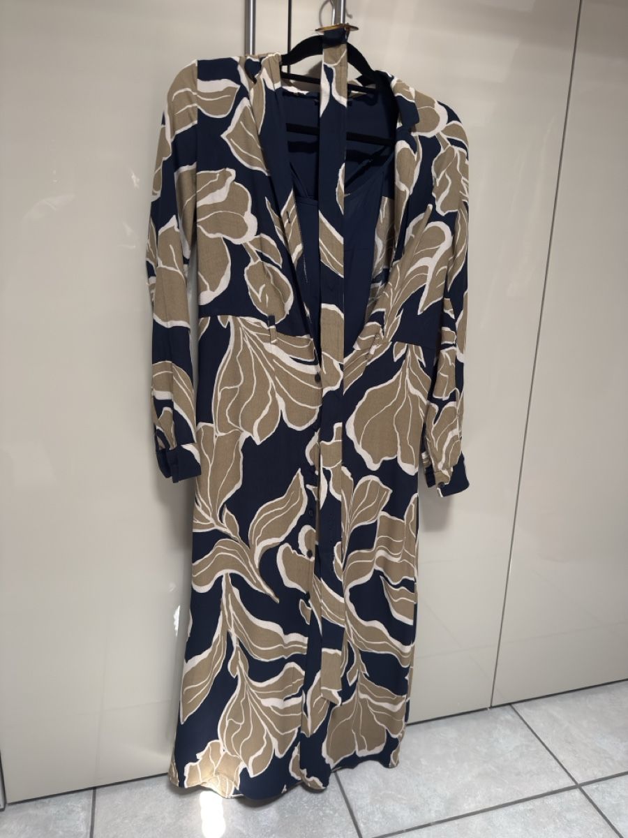 Esprit Kleider: Esprit Kleid Langarm mit Gürtel Gr.34 – Gebraucht aus Dürnten von Makro79 2
