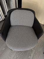 2 Sessel mit Hahnentrittmuster schwarz/weiss