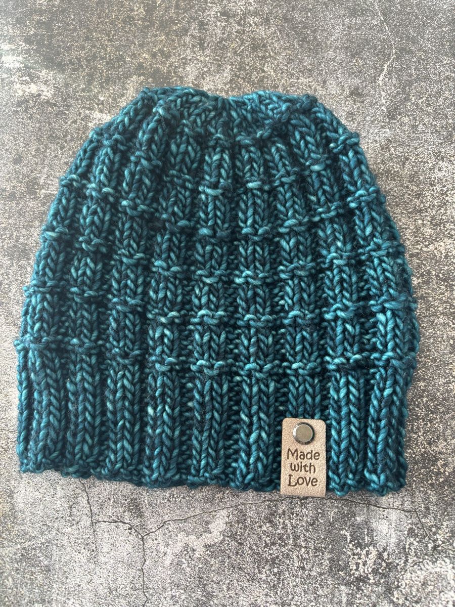 Copricapi, berretti & cappellini: Beanie neuf 100% merino pièce unique – Nuovo e nell'imballaggio originale da Randogne venduto da BonnieG 3