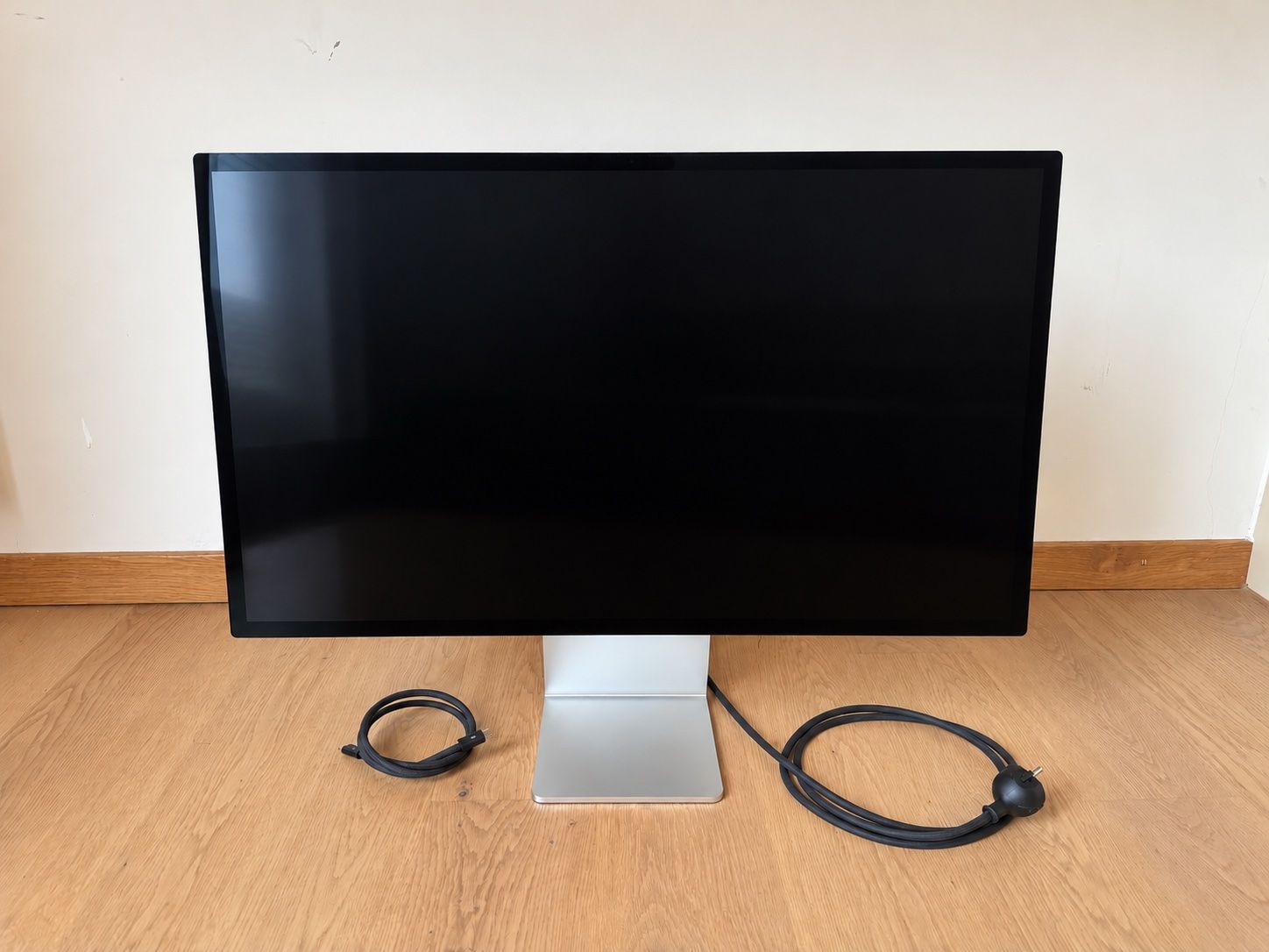 Apple Monitor: Apple Studio Display 27" Standard Glass – Usato da Bern venduto da user_egghz2 1