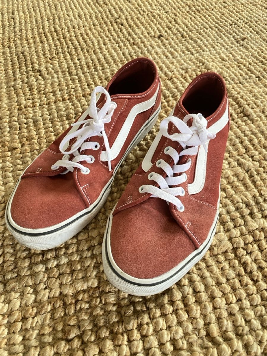 Vans Herrenschuhe: Vans Sneaker in Grösse 42 – Gebraucht aus Jona von outoftheblue