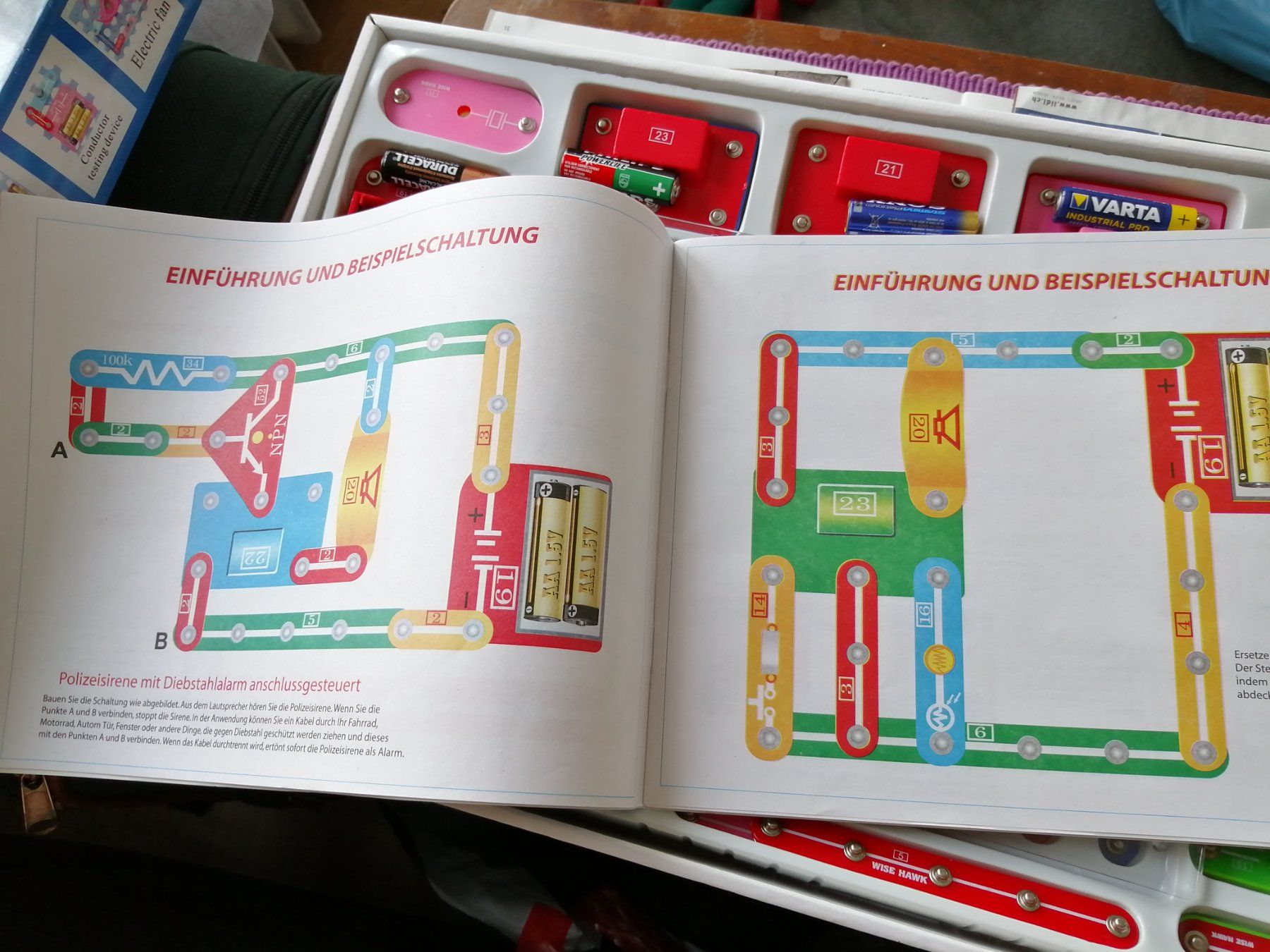 Kit di costruzioni: Playtastic Electronic Bricks 668 - Elektronik Baukasten – Usato da Zürich venduto da Finale7 5