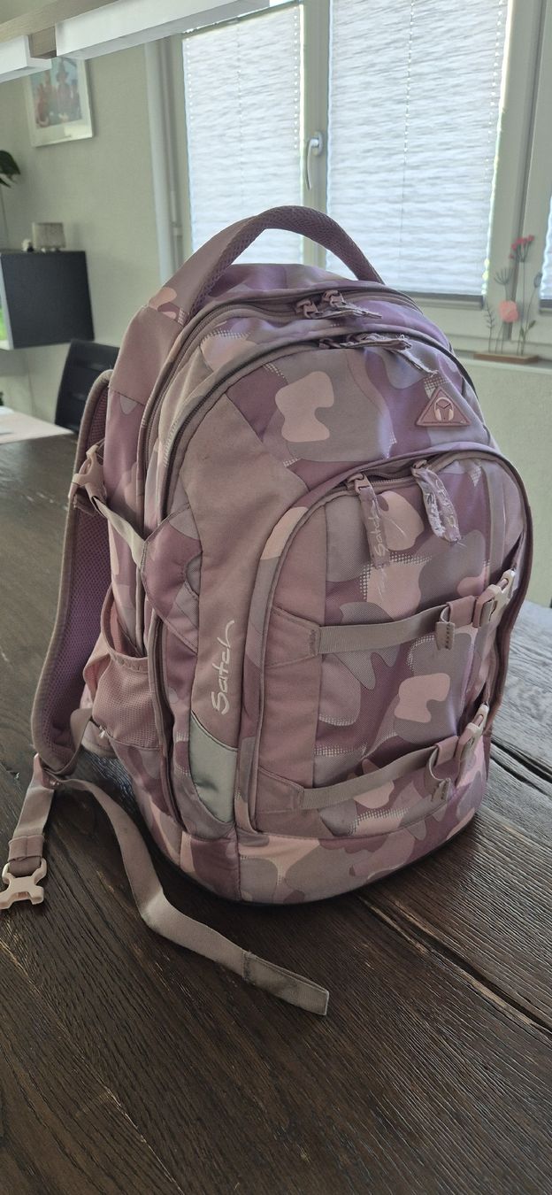 Satch Borse & Zaini: Satch Schulrucksack "Heartbreaker" – Usato da Möhlin venduto da laubinchen4313