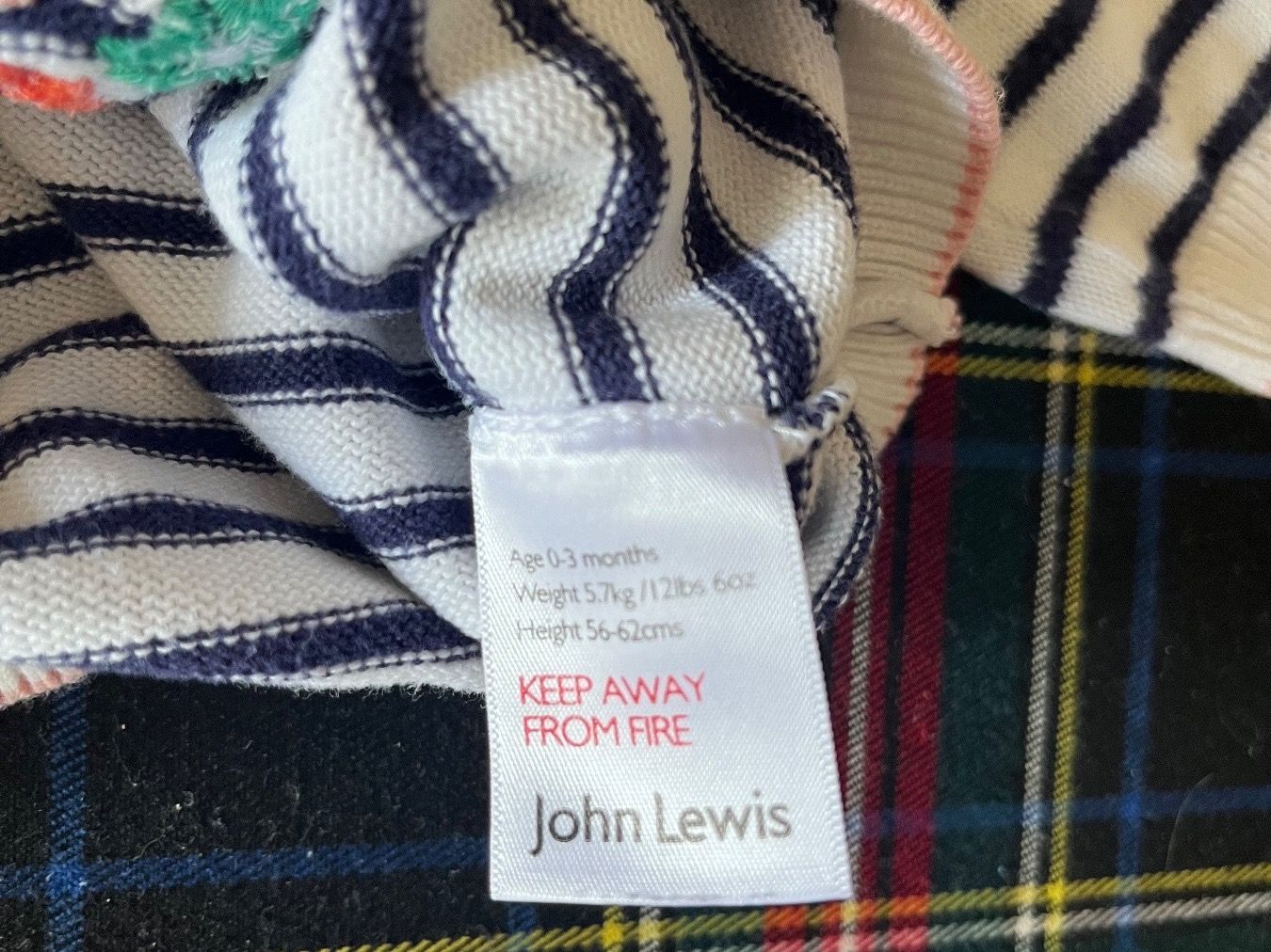 Maglioni & Felpe: süßer Pullover, John Lewis, Größe 62 – Usato da Umiken venduto da deb_57xk 2