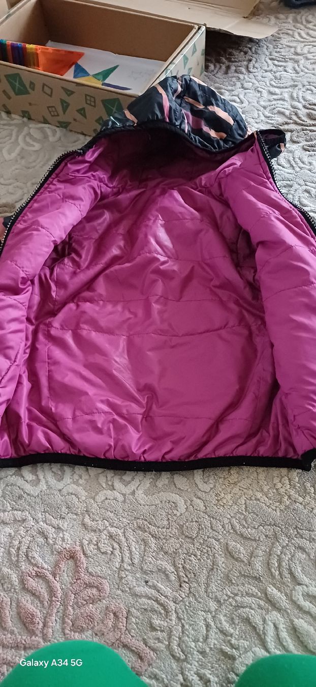 Giacche & Cappotti: Pinke Kinder Jacke, Grösse 92/98 – Usato da Riniken venduto da Lessy- 2