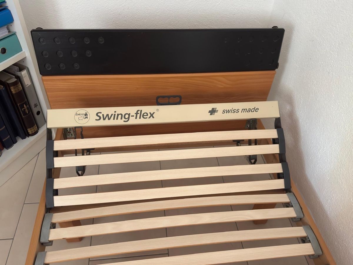 Bico Betten: Bettgestell mit Lattenrost Swing-flex Swiss made – Gebraucht aus Russikon von manureloop 1