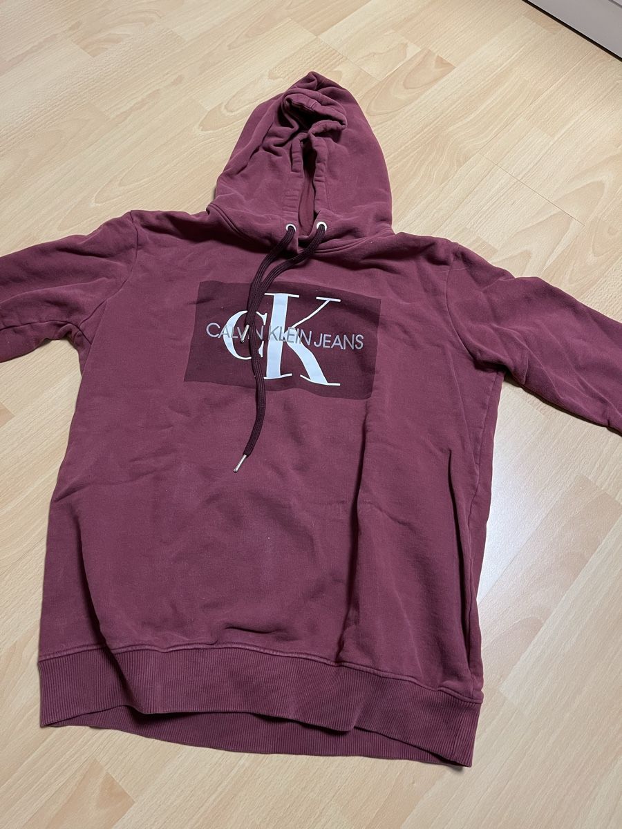 Calvin Klein Pullover & Sweatshirts: Calvin klein jeans – Gebraucht aus Diepoldsau von Sonne14