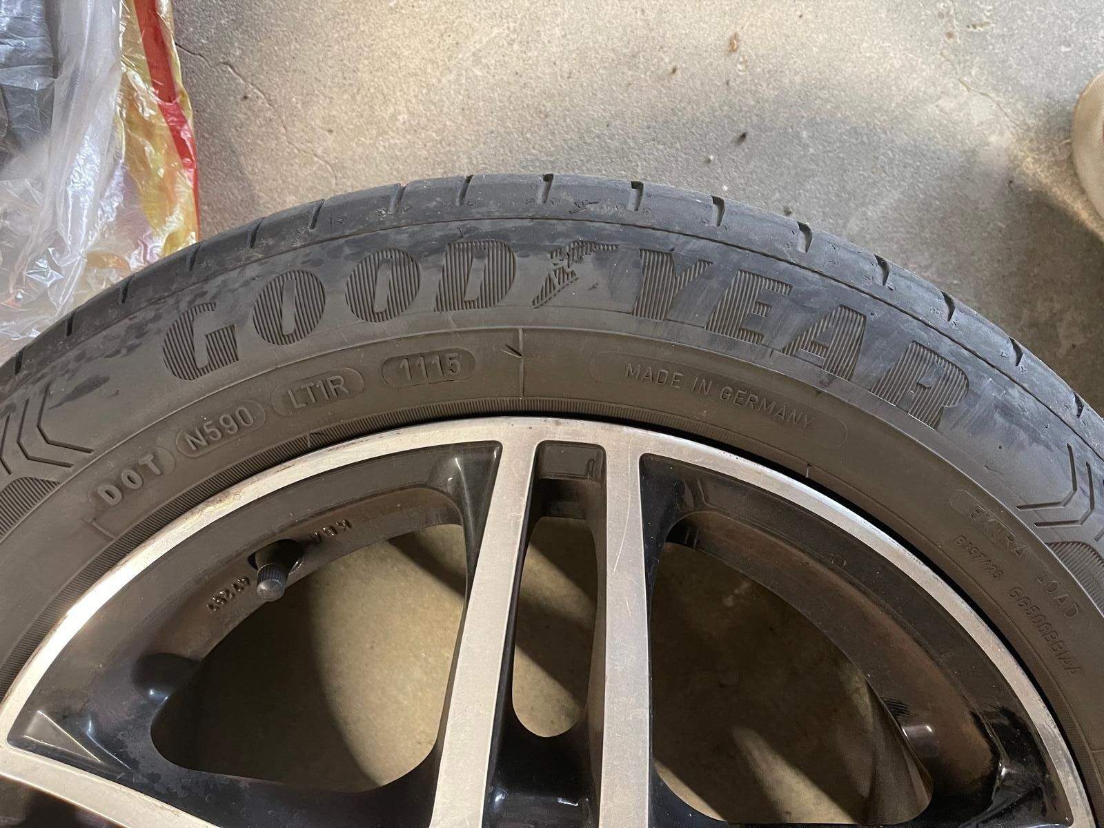 Goodyear Pneumatici & Ruote complete: Jantes avec pneus – Usato da Courroux venduto da N_P_Electro 4