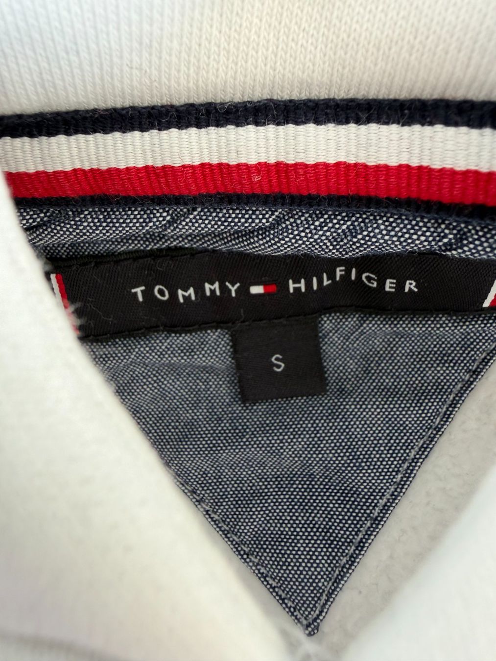 Tommy Hilfiger Maglioni & Felpe: Tommy Hilfiger Kapuzenpullover weiss Grösse S – Usato da Hünibach venduto da luuk00 2