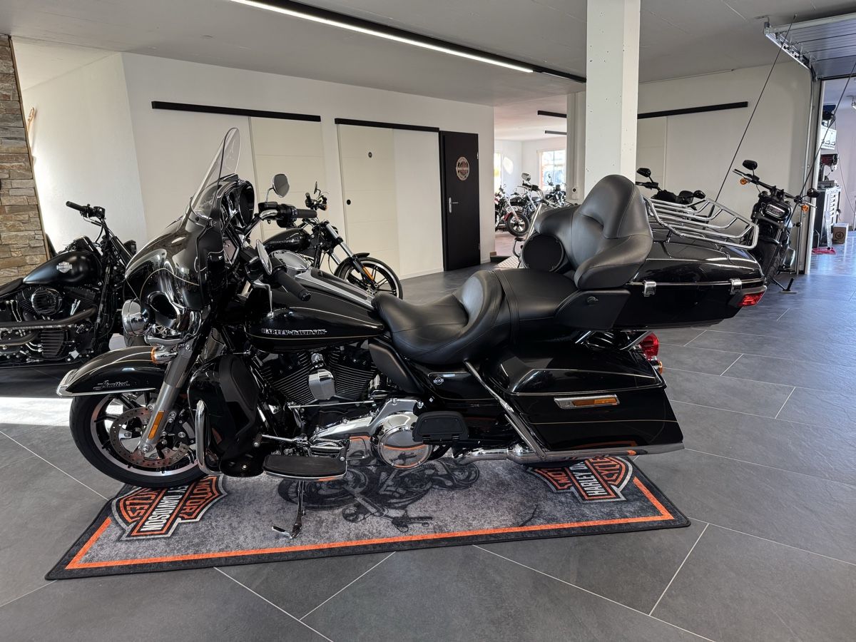 Harley-Davidson Touring: Harley Davidson Electra Glide Touring LEASING POSSIBLE – Usato da Echallens venduto da HD90 6