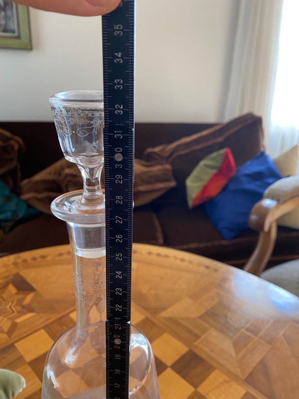 Caraffe: Karaffe aus geätztem Glas inkl Stöpsel – Usato da Zürich venduto da 2013tg 7