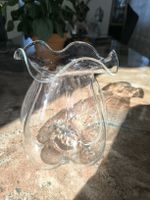 Glasvase Hergiswil mit Wellenrand 18cm Höhe Top Zustand