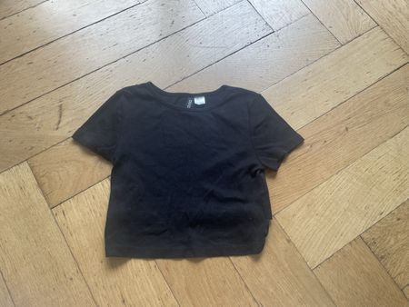 Schwarzes Crop Top von H&M Divided, Grösse XS