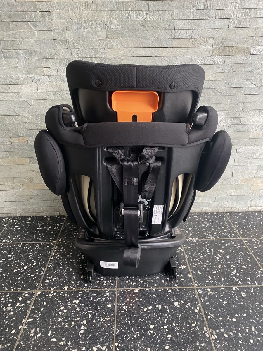 Chicco Auto-Kindersitze: Kindersitz Auto – Gebraucht aus Ettingen von hab_x5yk 2