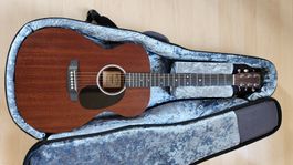 Martin Guitar 000-10E