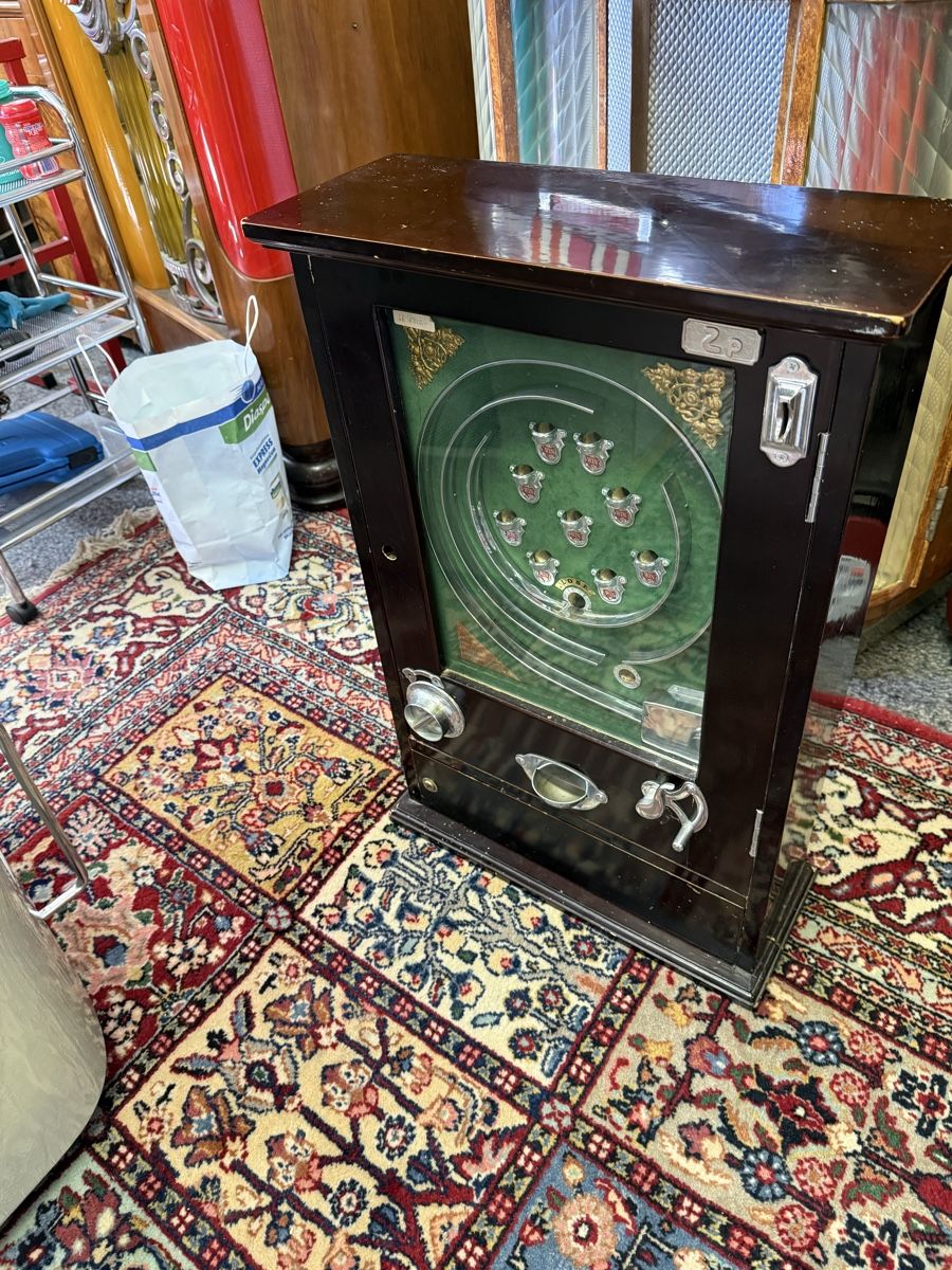 Slot Machine: Spielautomat mechanisch – Difettoso da bern venduto da Seeburg