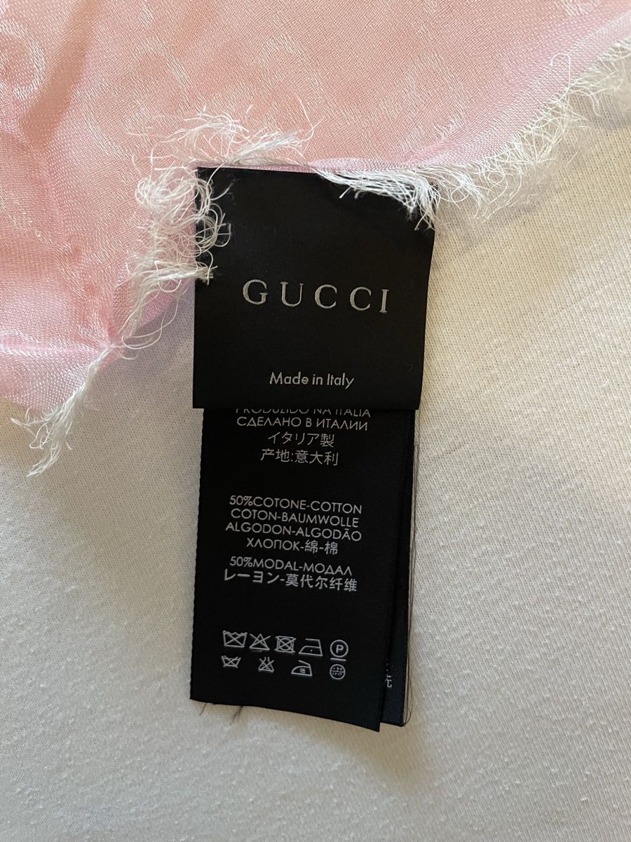 Gucci Foulard & Sciarpe: Gucci Schal / Neupreis CHF 450.- – Nuovo (secondo la descrizione) da Oberarth venduto da abi127 3
