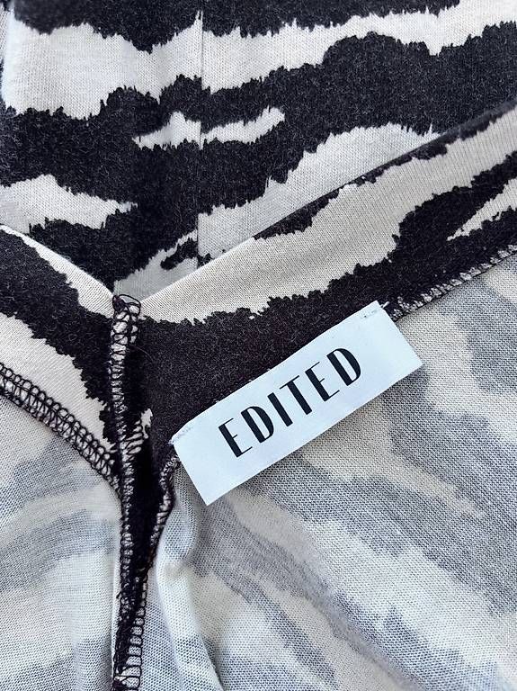 Kleider: Edited Sommerkleid Zebra locker Freizeitkleid – Gebraucht aus Zollikon von Hakan-Laura 2