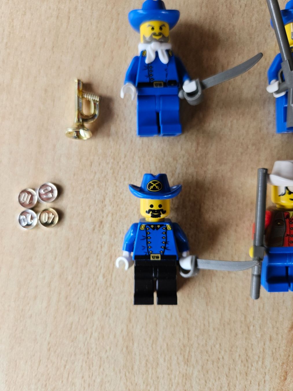 Lego Spielzeuge: Lego Fort Legoredo 6769 – Gebraucht aus Kirchenthurnen von Scratchy02 5