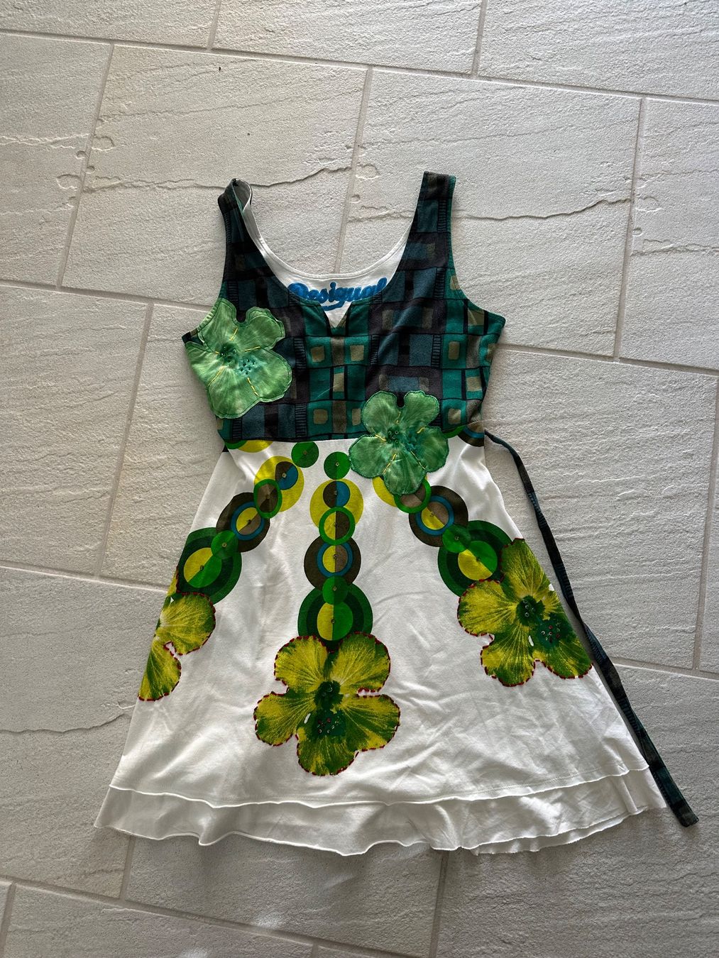 Desigual Vestiti: Kleid Sommerkleid Desigual – Usato da Pfäffikon ZH venduto da bingo74