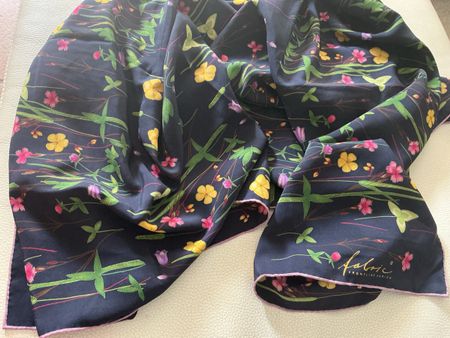 Fabric Frontline Seide Foulard  