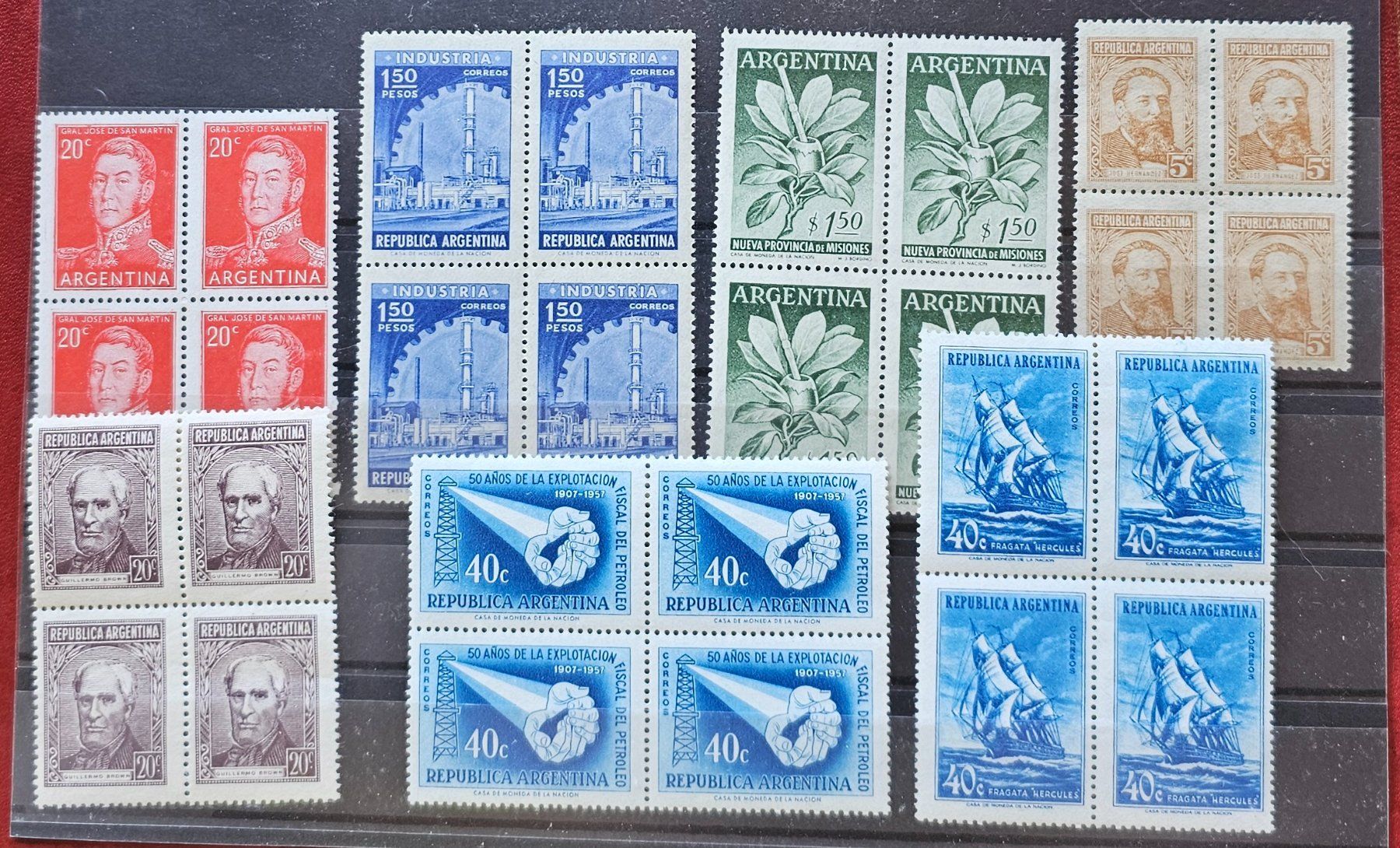 Tutti i francobolli: ARGENTINIEN - 4er-Bl. **, ~1955 – Nuovo (secondo la descrizione) da Les Valettes venduto da Nuba1
