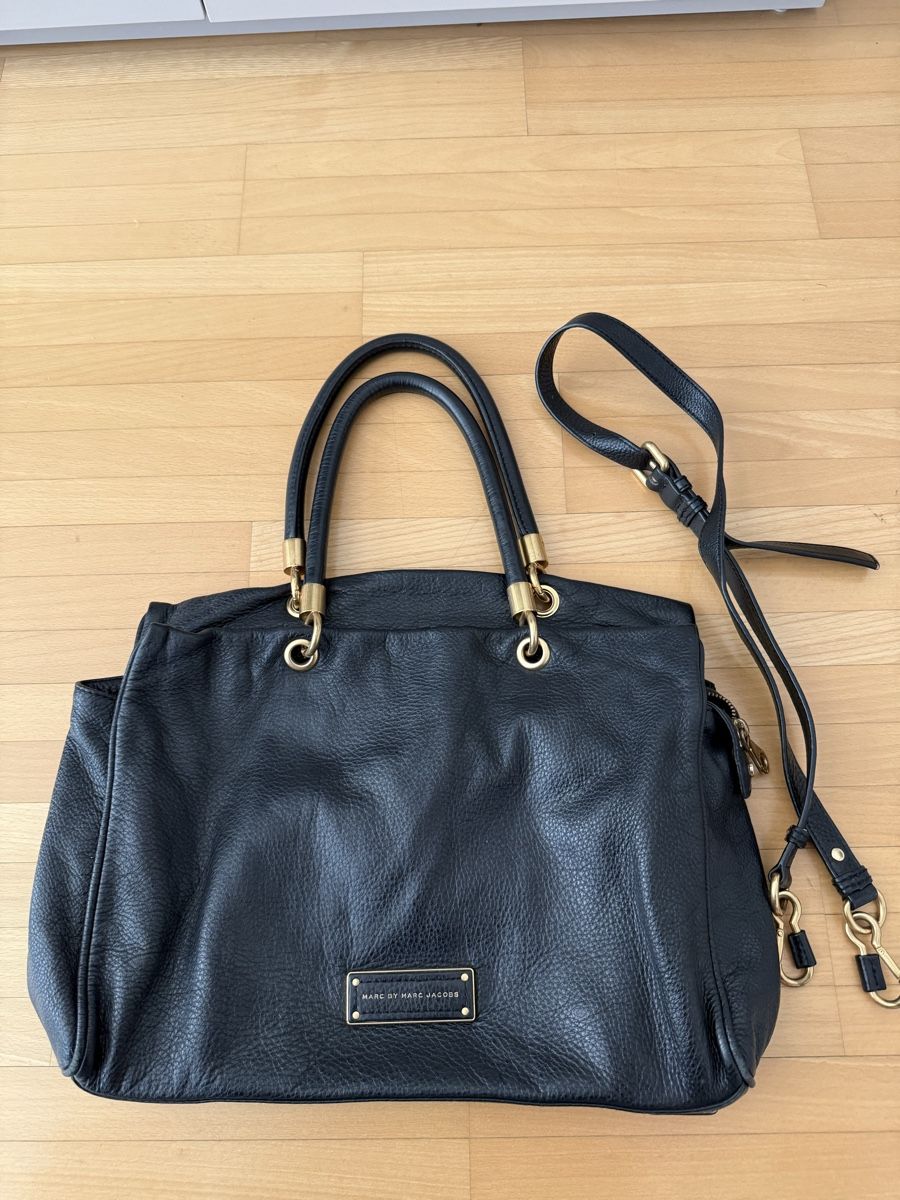 Marc Jacobs Sacs femmes: Marc Jacobs Too Hot to Handle Tasche – D'occasion à Thalwil par Swissbaglady