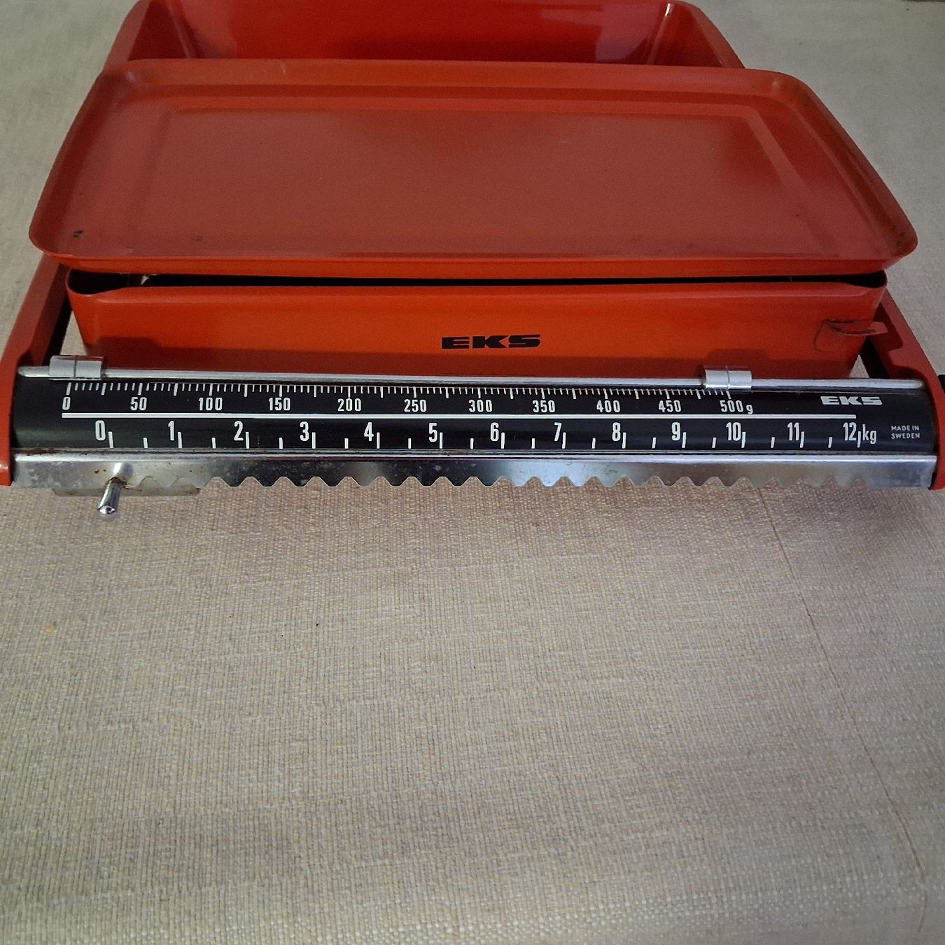 Elettrodomestici da cucina: Vintage kitchen scale EKS Swedish Red – Difettoso da Wil SG venduto da tre_g2l7