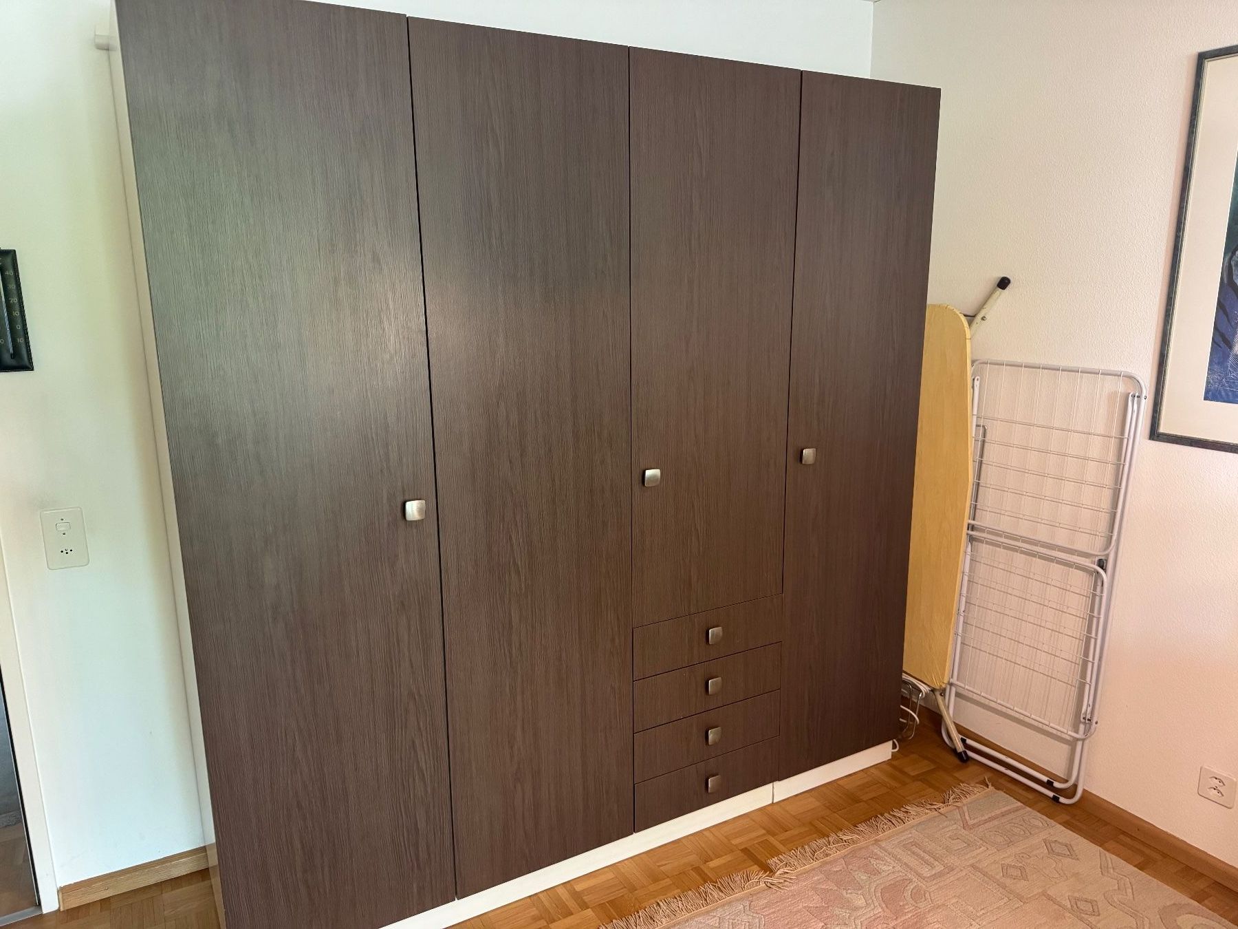 Armadi: Schrank zu verkaufen – Usato da Riehen venduto da bea_n9nn