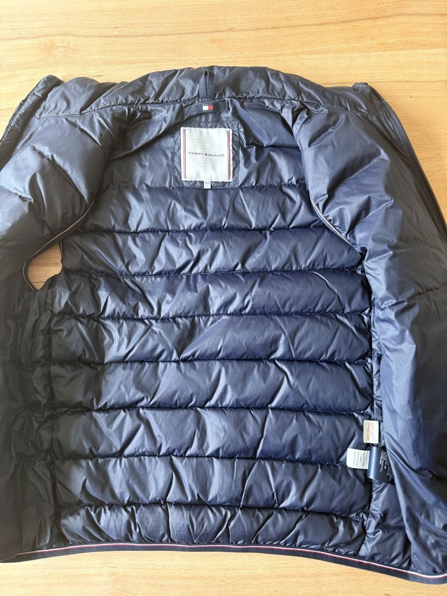 Tommy Hilfiger Altro abbigliamento per bambino: Daunen-Weste, Tommy Hilfiger, Gr 164 – Usato da zürich venduto da VaviPat 2
