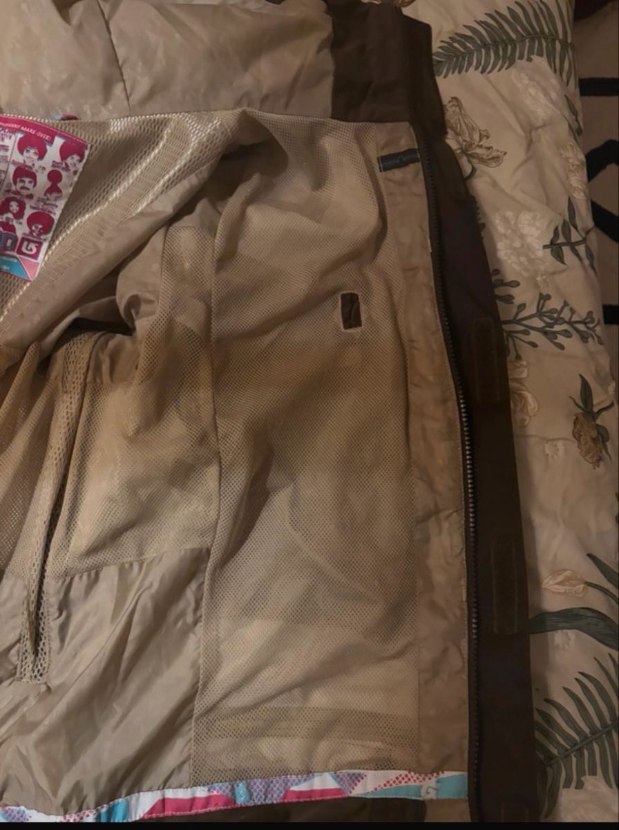 Burton Vestes: Burton Skijacke L  – D'occasion à Basel par Brunner.T 7