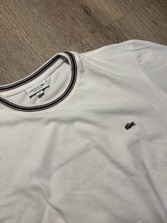 T-shirts: T shirt Lacoste  – D'occasion à Cheseaux-Lausanne par mad_mnv2 1