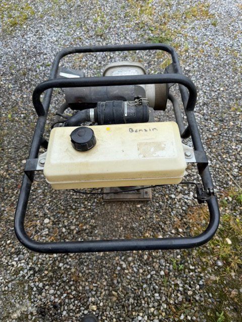 Honda Tutte le macchine: Grabenstampfer – Usato da Horgen venduto da Zsgg