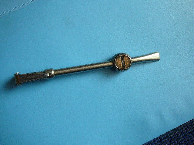 Alle Dekorationen: Saugrohr "amada" Metall Silberfarben gebraucht – Gebraucht aus Horgen von Luftschutz 2