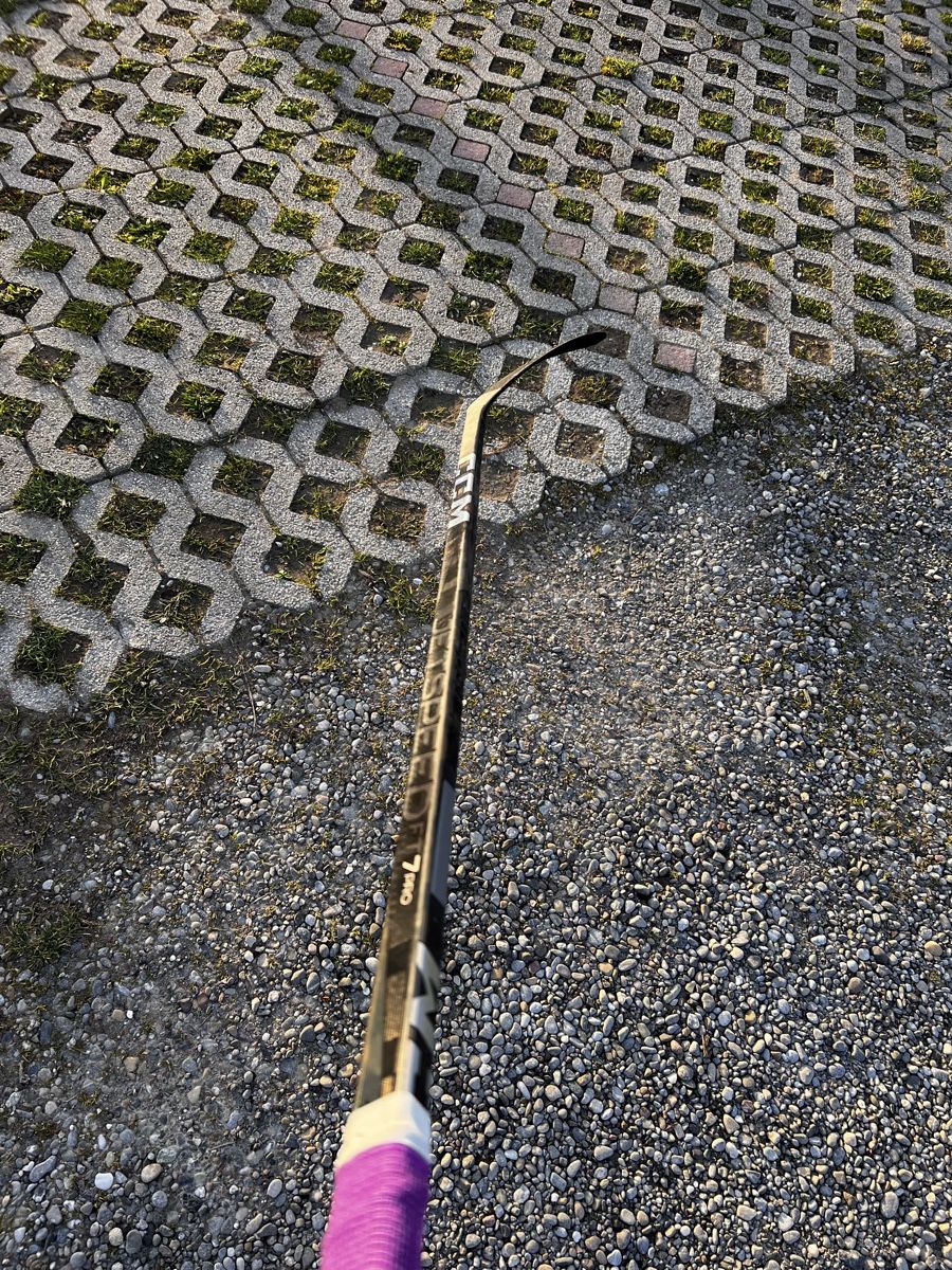 Bastoni & Pale: CCM Jetspeed ft7 pro Int hockeystick – Usato da Berg TG venduto da Timok97 1