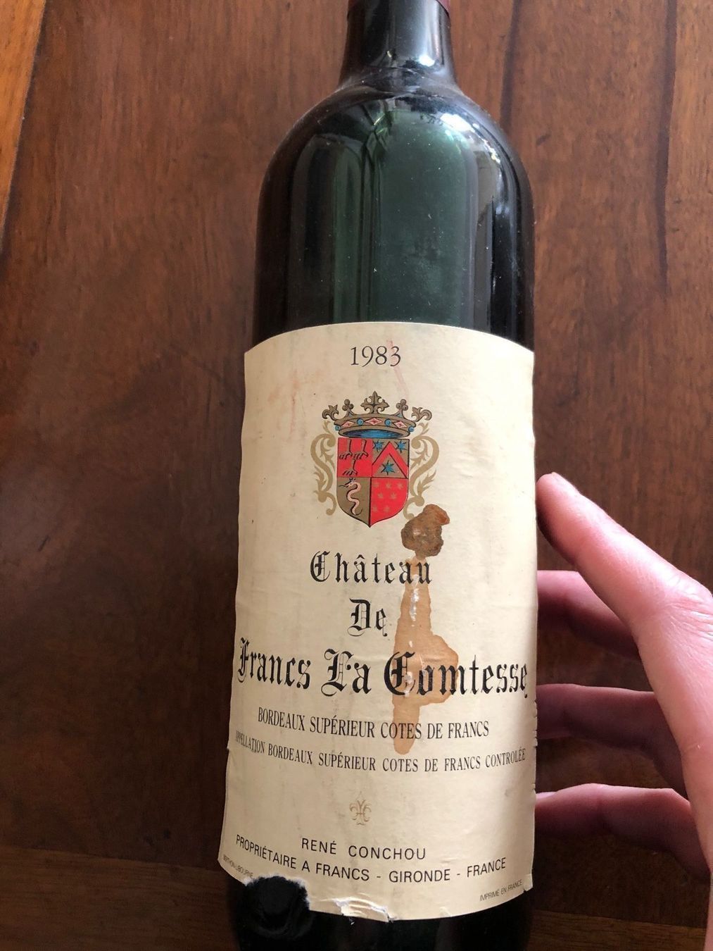 Vino: Chateau De Francs La Comtesse. 1983. – Nuovo (secondo la descrizione) da Wald ZH venduto da mlnt 2