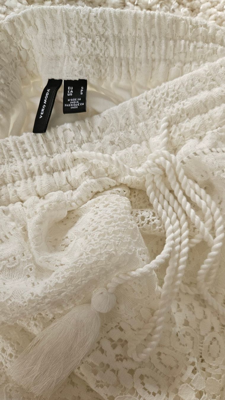 Vero Moda Hosen: Schöne weisse gemusterte Sommerhose Gr. S – Gebraucht aus Hettlingen von Leaena279 2