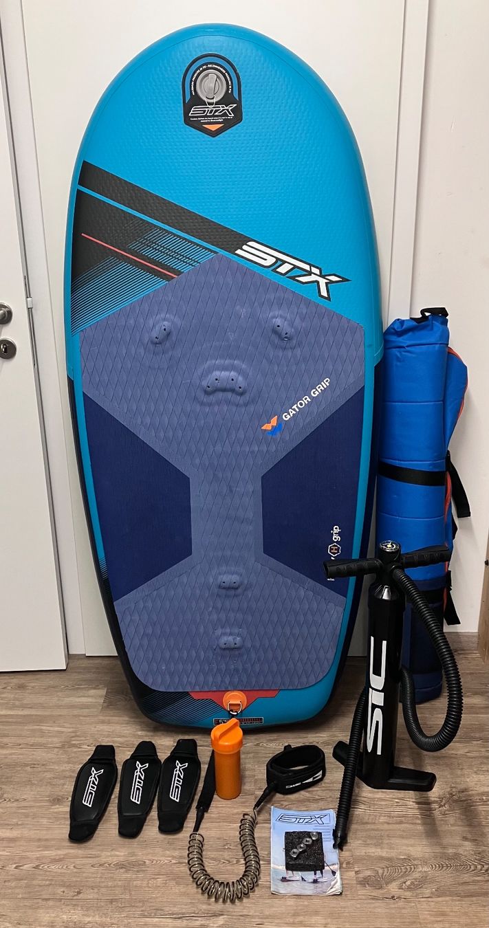 Surfboards & Schwimmbrette: Wingfoil Board inflatable – Gebraucht aus Flums von KurtH57