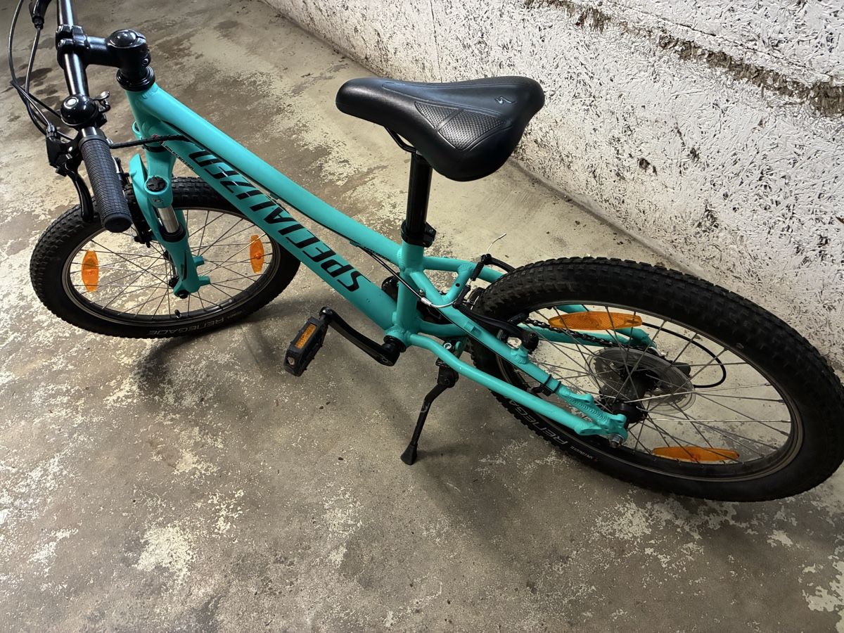 Specialized Biciclette: Kinderfahrad 20 Zoll Specialized HotRock – Usato da Degersheim venduto da sonic2073 2